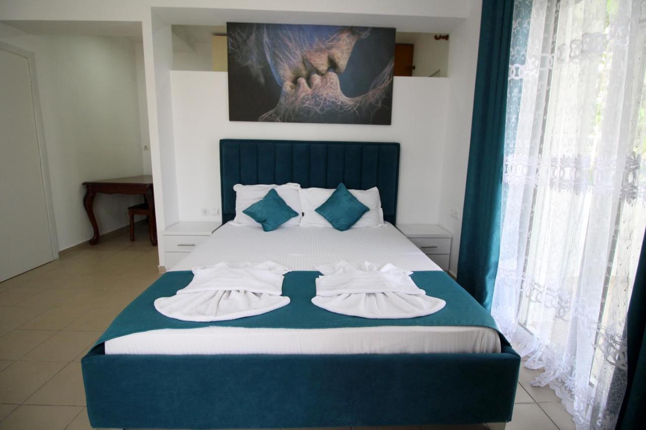 Hotel Vila Kapllani Саранда Экстерьер фото