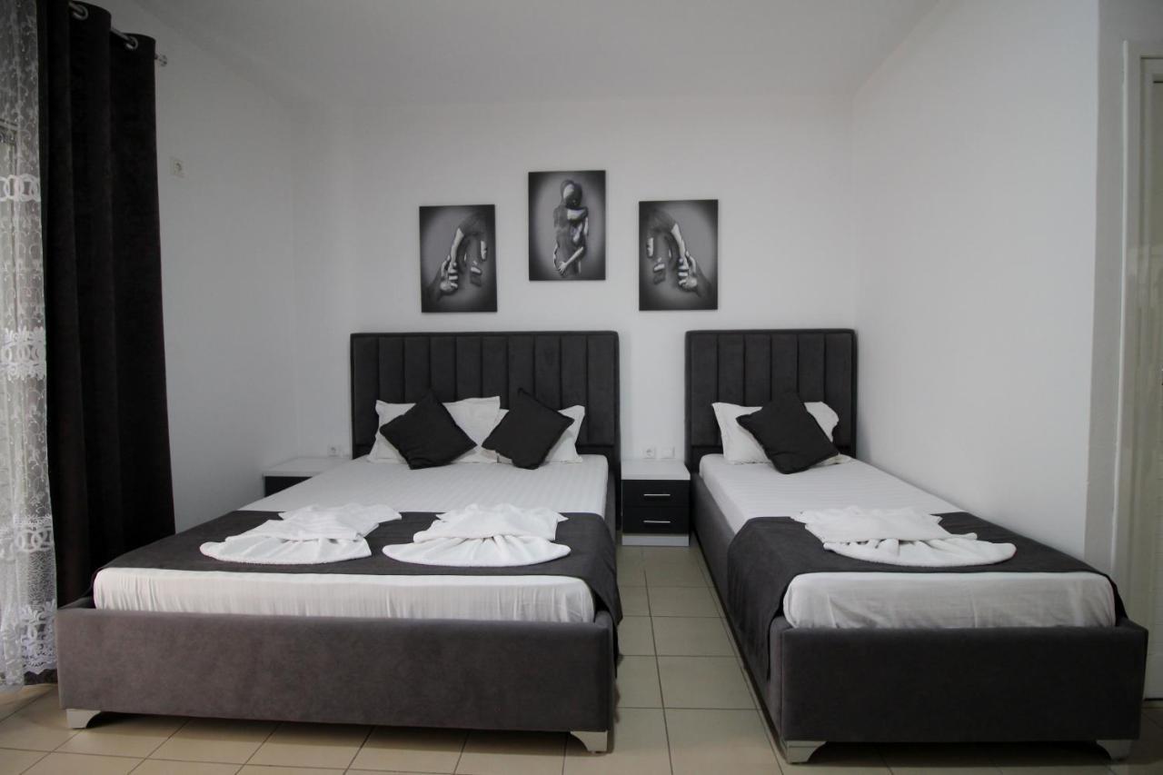 Hotel Vila Kapllani Саранда Экстерьер фото
