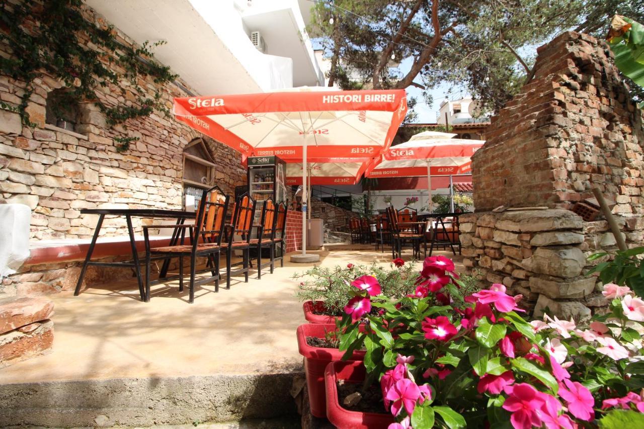 Hotel Vila Kapllani Саранда Экстерьер фото